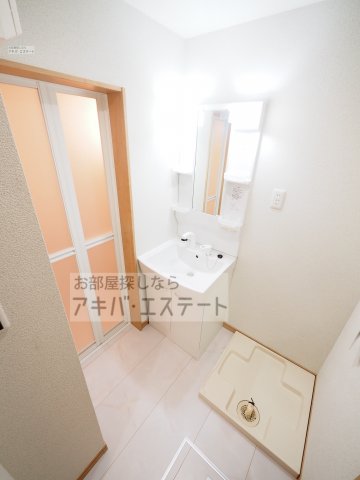 洗面設備　同一仕様写真