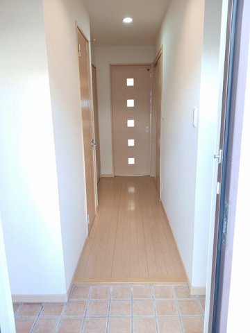 玄関　明るい玄関です