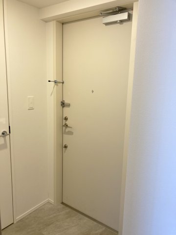 玄関　オアーゼ品川レジデンス　※反転タイプ
