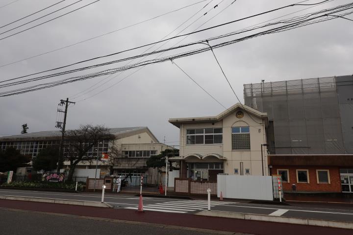 小学校　大久保小学校（小学校）まで1016m