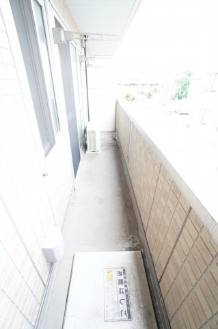 バルコニー　※同物件・反転タイプの写真です。