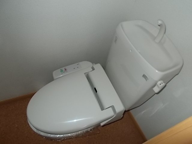 トイレ　ゆったりとした空間のトイレです