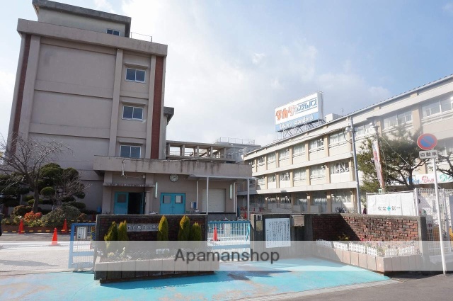 小学校　豊中市立島田小学校（小学校）まで473m