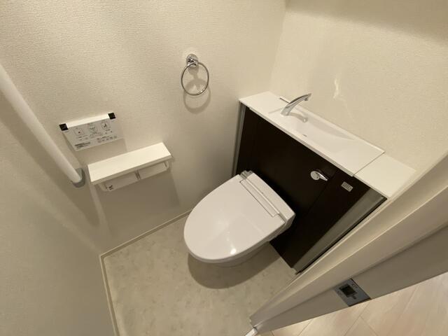 トイレ　コンパクトで使いやすいトイレです
