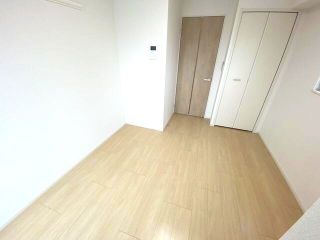 その他部屋・スペース　使い勝手のいい寝室です