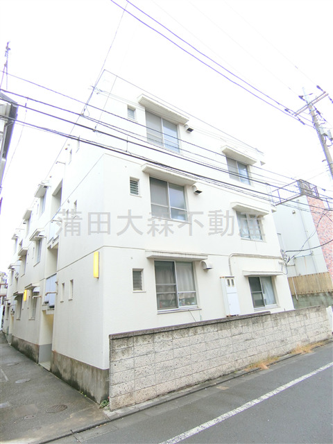 建物外観　1980年12月築　RC鉄筋コンクリート造地上3階建て総戸数
