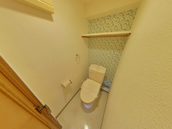 トイレ　※別部屋の写真です