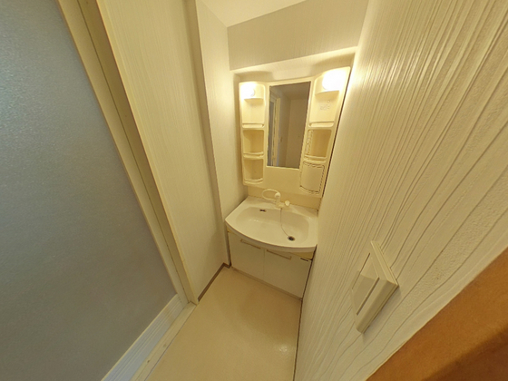 洗面設備　※別部屋の写真です