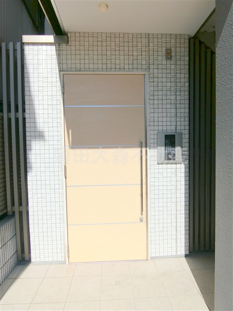 エントランス　TVモニター付きオートロック宅配BOXメールBOX　エントラ