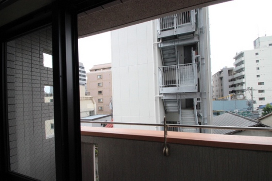 バルコニー　※別部屋の写真です