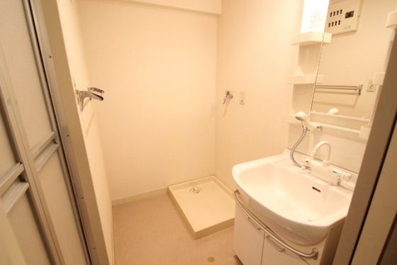 洗面設備　※別部屋の写真です