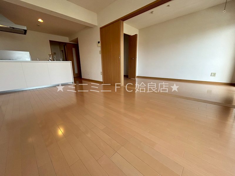 建物外観　※反転タイプ
