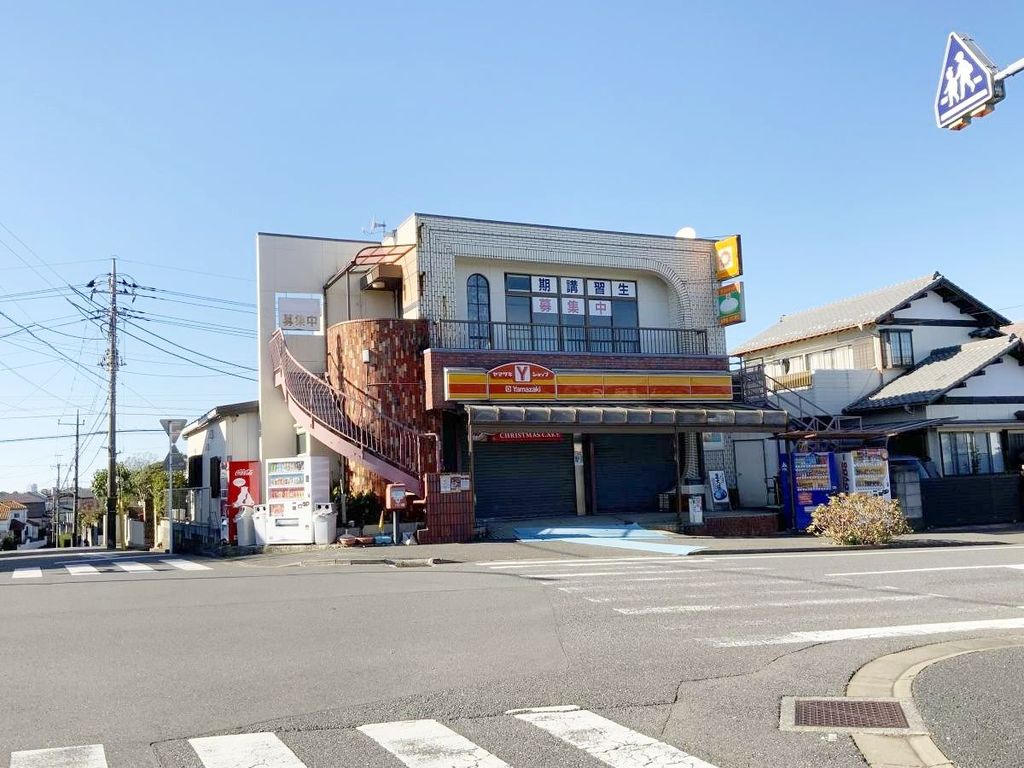 コンビニ　Yショップ若葉店（コンビニ）まで900m