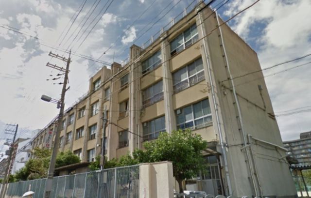 小学校　大阪市立鯰江東小学校（小学校）まで531m