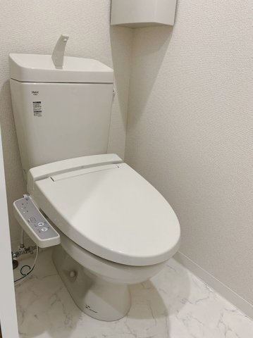トイレ　ゆったりとした空間のトイレです