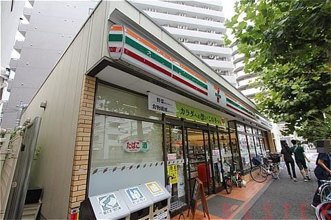 コンビニ　セブンイレブン早稲田店（コンビニ）まで126m