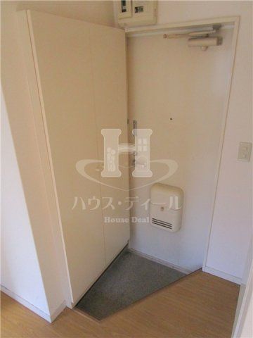 玄関　別号室参考写真です