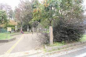 公園　東中前の森緑地（公園）まで508m