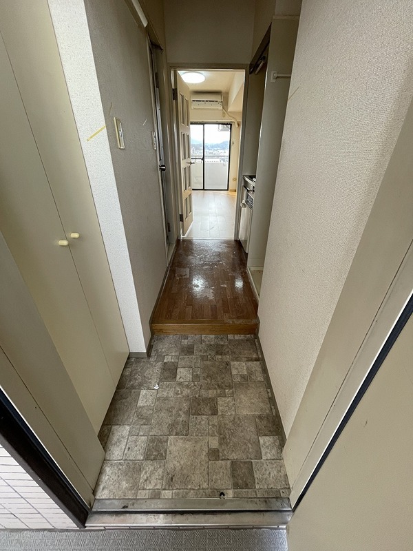 玄関　別部屋参照