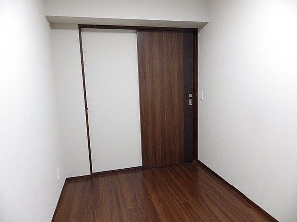 収納　別タイプ部屋　参考写真です