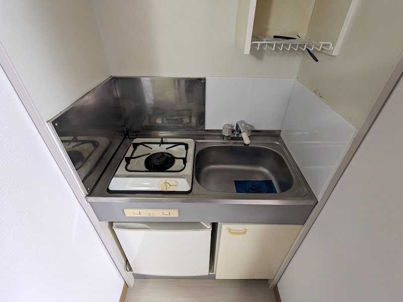 キッチン　※室内写真は同物件別部屋・現状優先です。