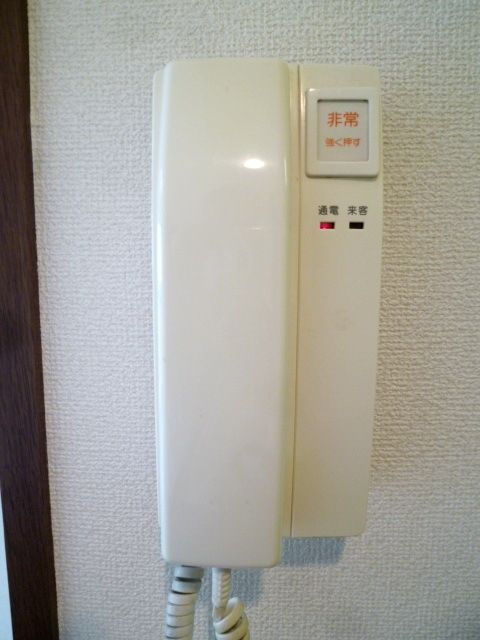 セキュリティ　★インターフォン完備★