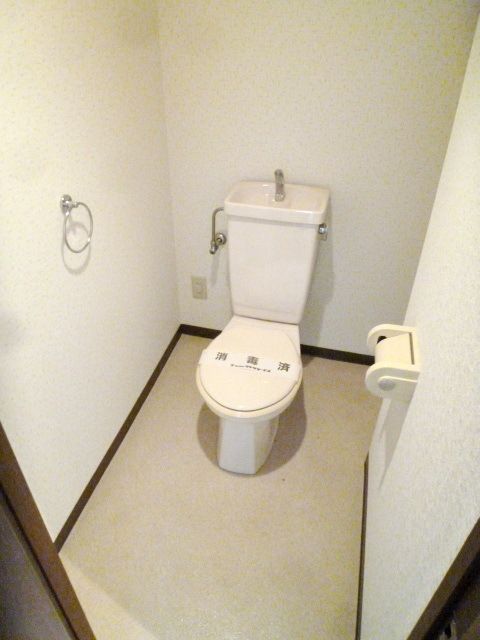 トイレ　★バストイレ別のお部屋です★