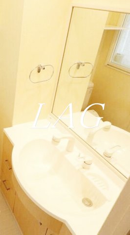 洗面設備　洗面台です。