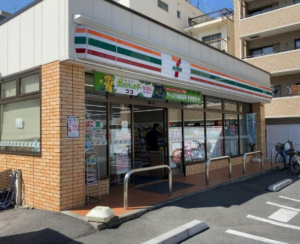 コンビニ　セブンイレブン 新宿中落合3丁目店（コンビニ）まで166m