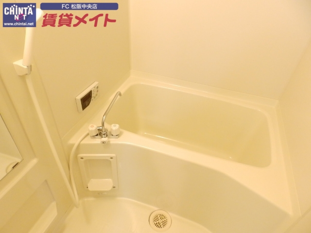 バス・シャワールーム　別部屋反転参考写真