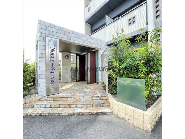 エントランス　エントランス部分