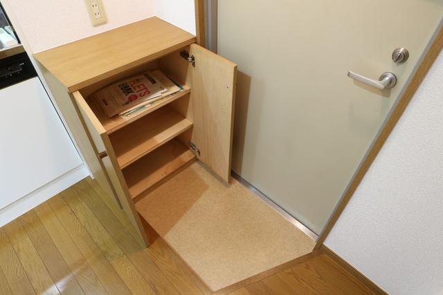 収納　収納　シューズボックス