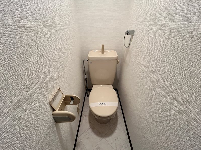 トイレ　参考画像