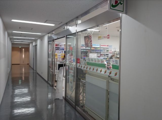 コンビニ　セブンイレブンヤマタネビル店（コンビニ）まで126m