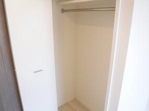 収納　（別タイプ参考写真）アイル赤羽サウス　北区神谷2
