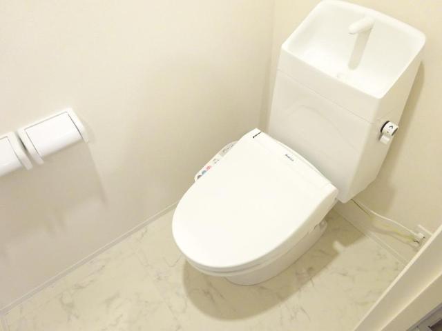 トイレ　シャワー付トイレ