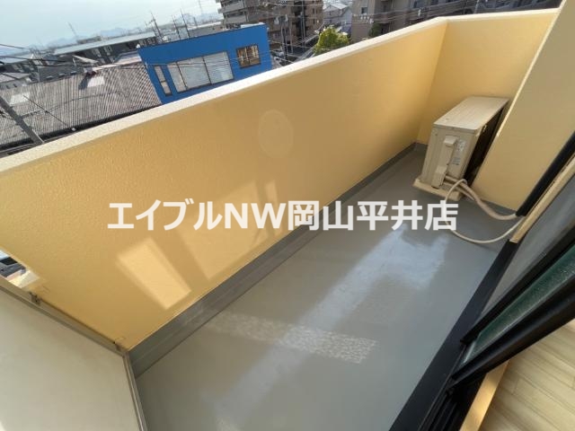 バルコニー　ベランダ