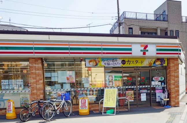コンビニ　セブンイレブン川崎浜町3丁目店（コンビニ）まで212m