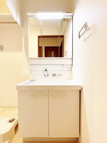 洗面設備　同仕様写真