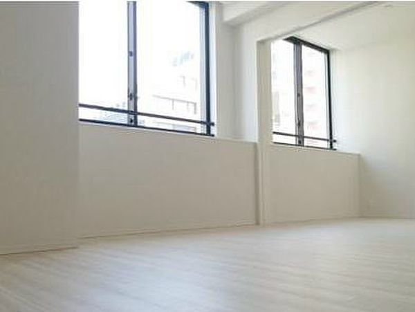 居室・リビング　写真は同タイプ住居です。