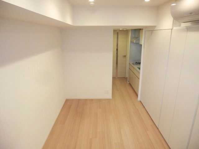 居室・リビング　★明るいお部屋です★