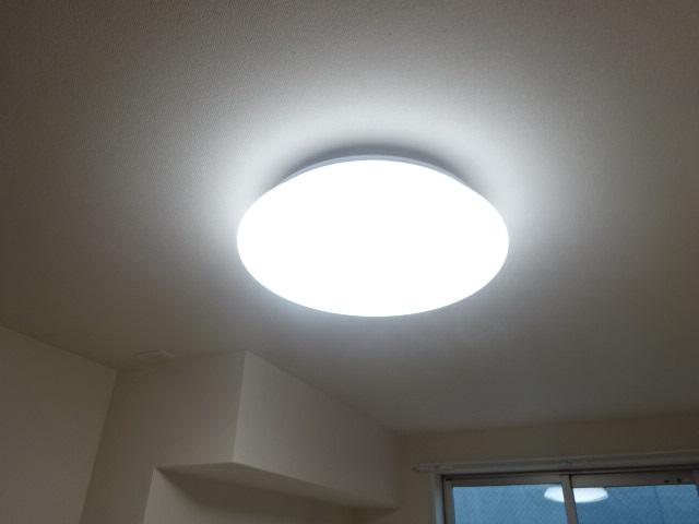 その他設備　居室照明器具
