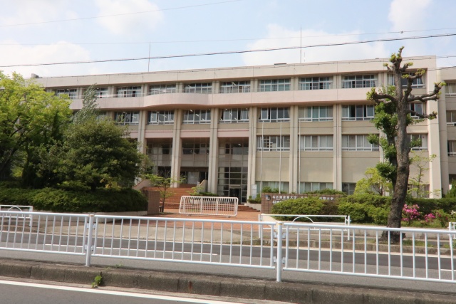 大学・短大　名古屋産業大学（大学・短大）まで3272m
