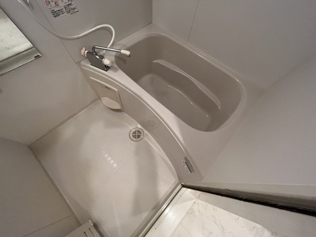 バス・シャワールーム　きれいなお風呂です