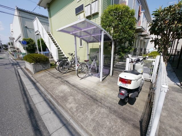 その他共有部分　★屋根付き駐輪場★