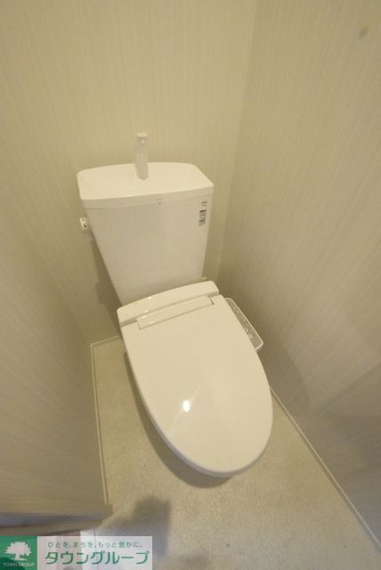 トイレ　ウォシュレット付き