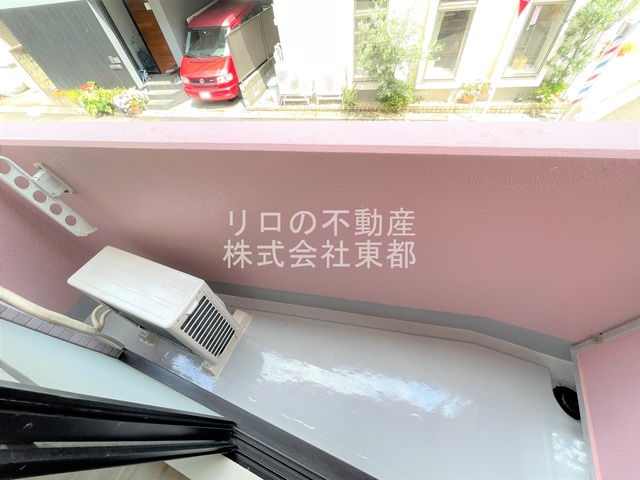 バルコニー　バルコニー付！お天気のいい日は洗濯物も気持ちよく干せますね！