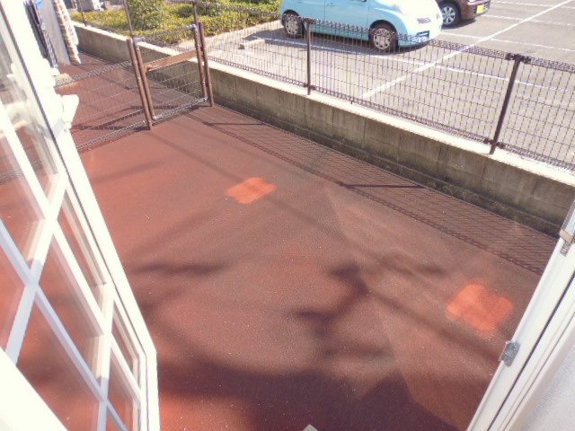 バルコニー　専用庭