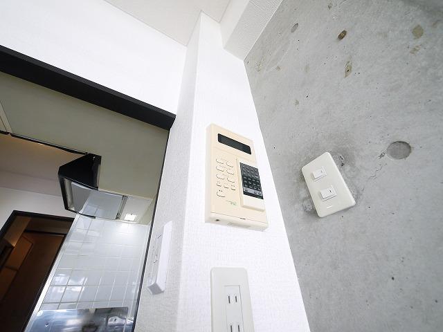 その他設備　インターホン付き