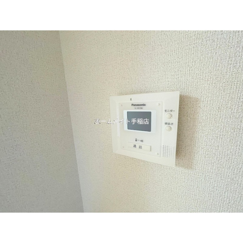 セキュリティ　モニター付きインターホンで安心です♪